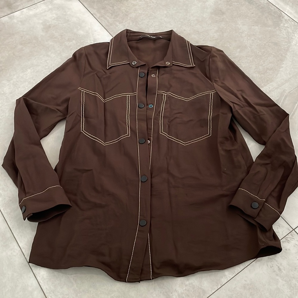 Zara Brown long Sleeve bottom shirt. Size M